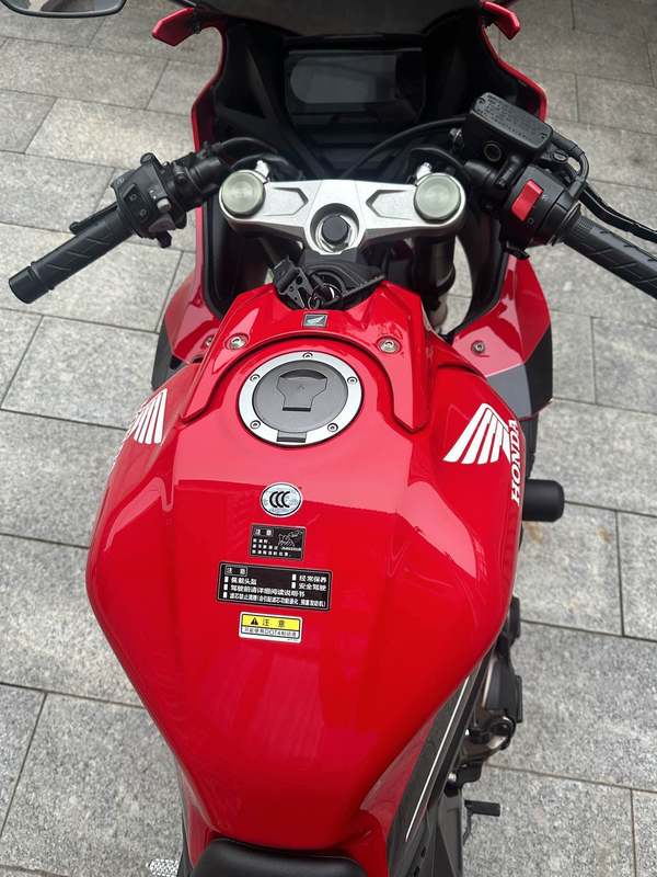 二手本田CBR650R