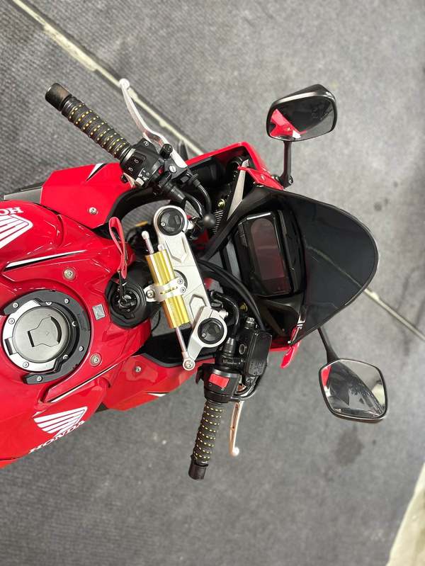 二手本田CBR650R