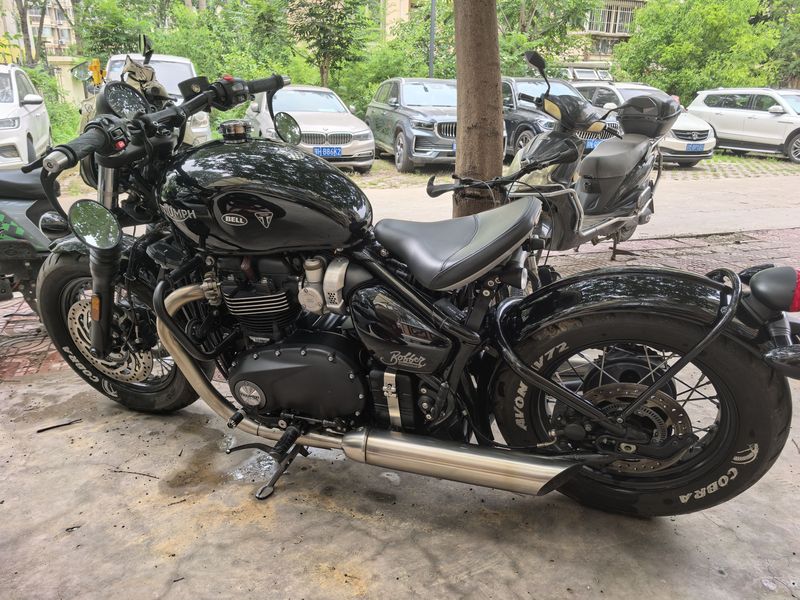 二手凯旋Bonneville Bobber