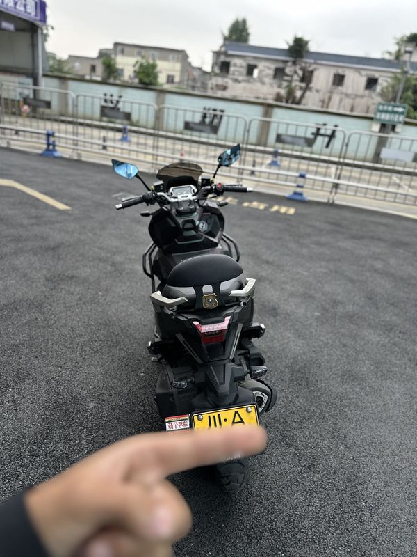 二手三阳哈士奇 Husky ADV150