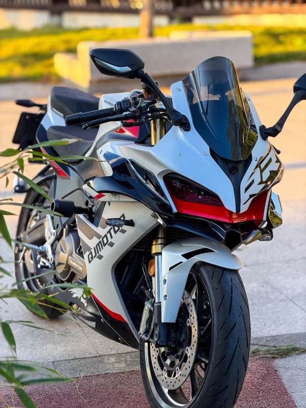 二手QJMOTOR赛550