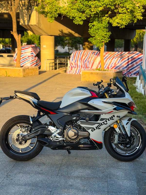 二手QJMOTOR赛550