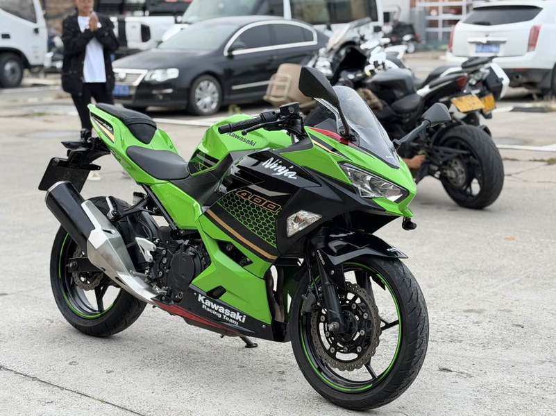 二手川崎Ninja 400