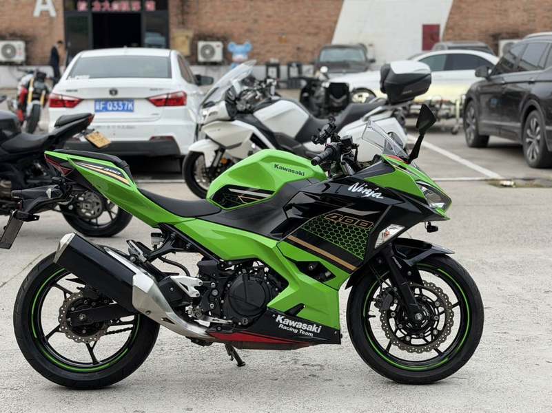 二手川崎Ninja 400