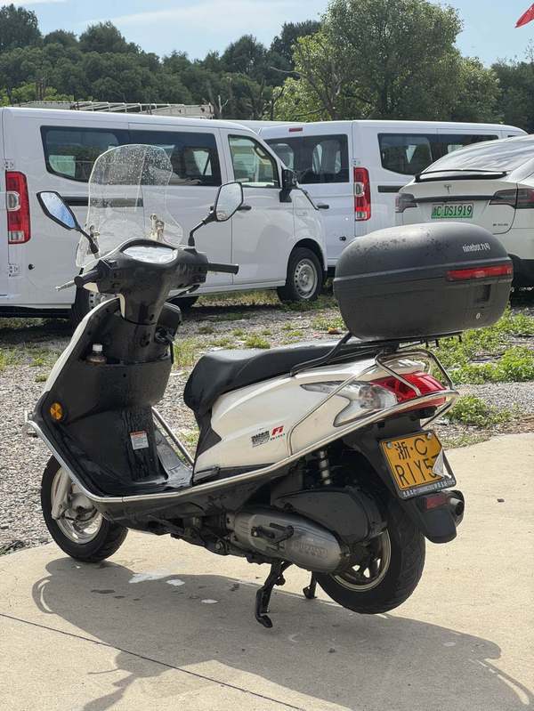 二手济南铃木瑞梦 UM125