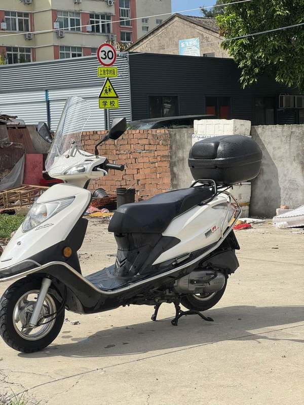 二手济南铃木瑞梦 UM125