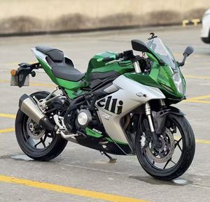 二手贝纳利龙卷风 Tornado 252R