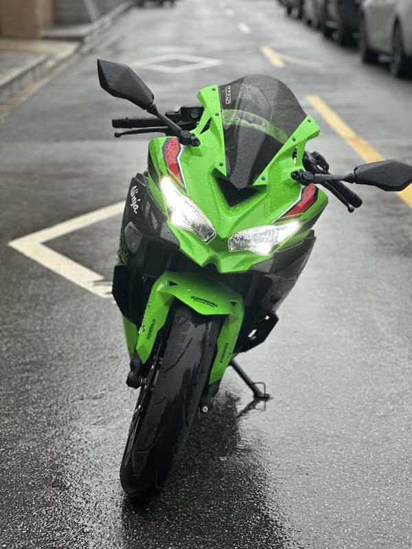 二手川崎ZX-4R