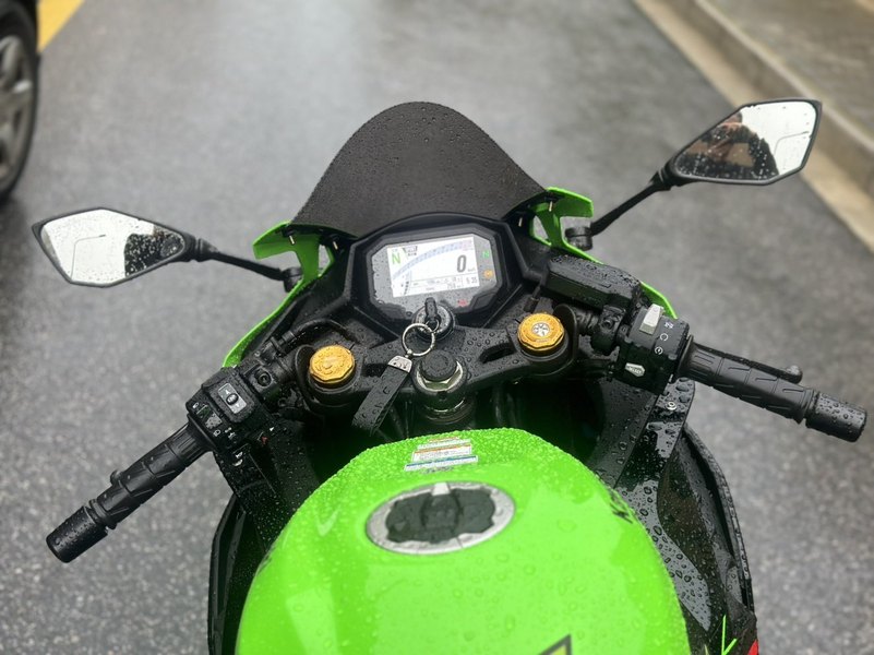 二手川崎ZX-4R
