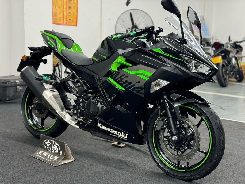 二手川崎Ninja 400