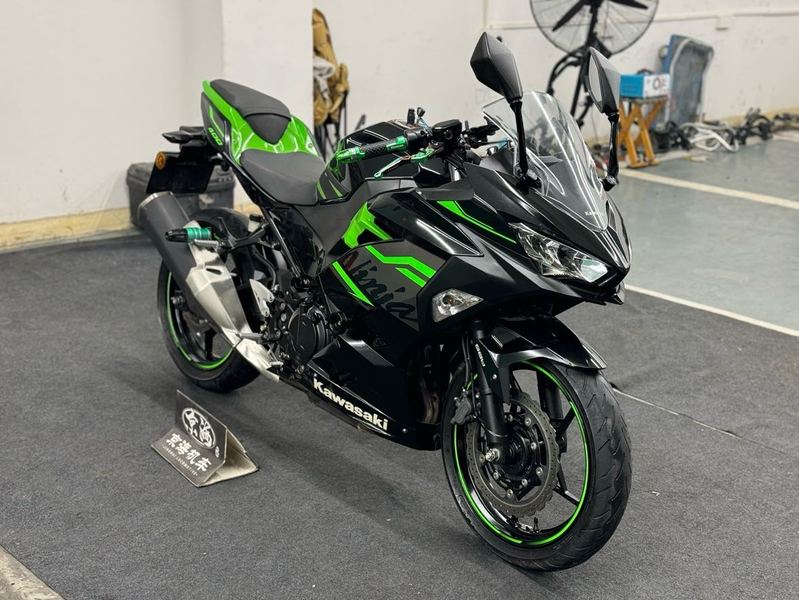 二手川崎Ninja 400