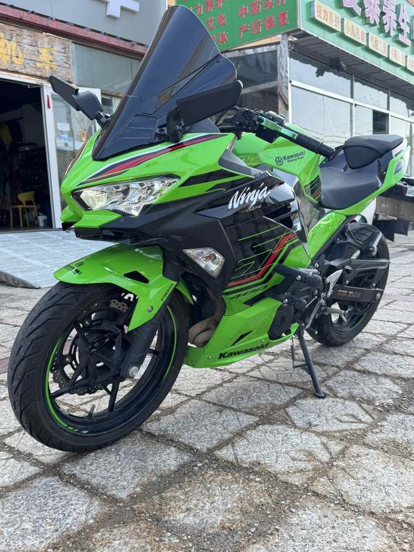 二手川崎Ninja 400