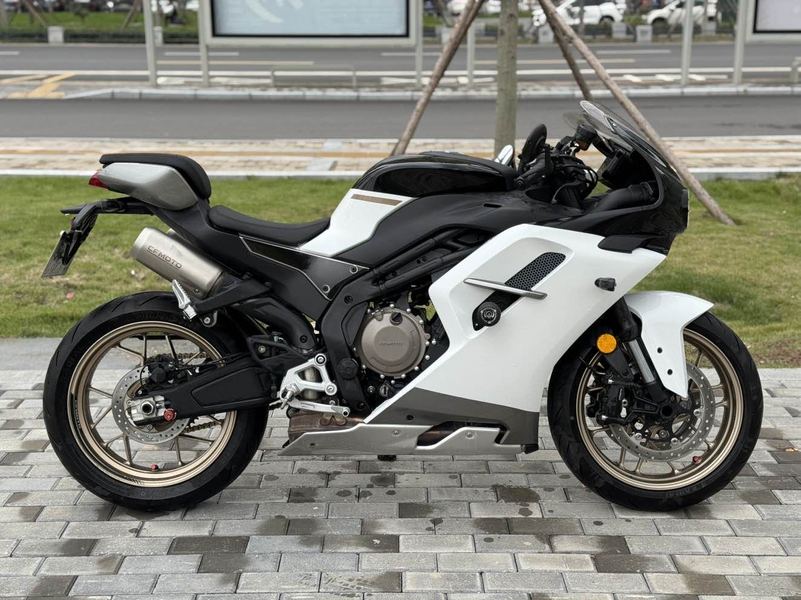 二手春风500SR VOOM