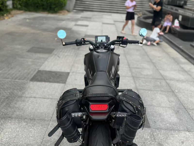 二手贝纳利幼狮 Leoncino 250