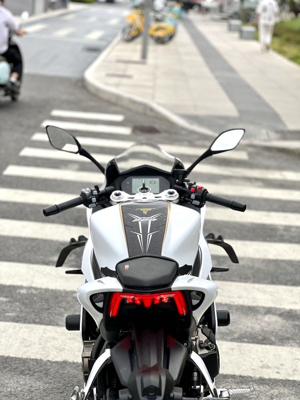 二手QJMOTOR赛800