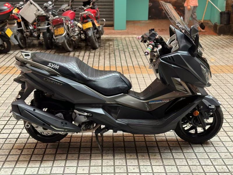 二手三阳巡弋 Cruisym300