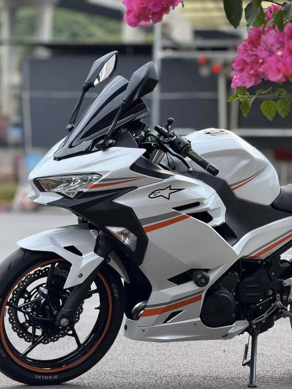 二手川崎Ninja 400