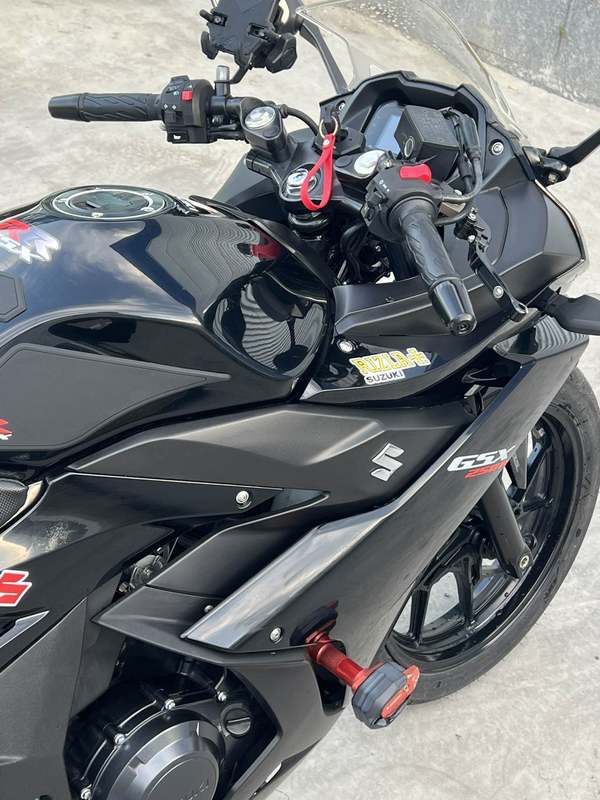 二手豪爵铃木GSX250R