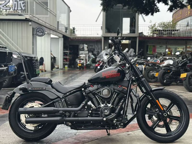 二手哈雷戴维森街霸 Street Bob