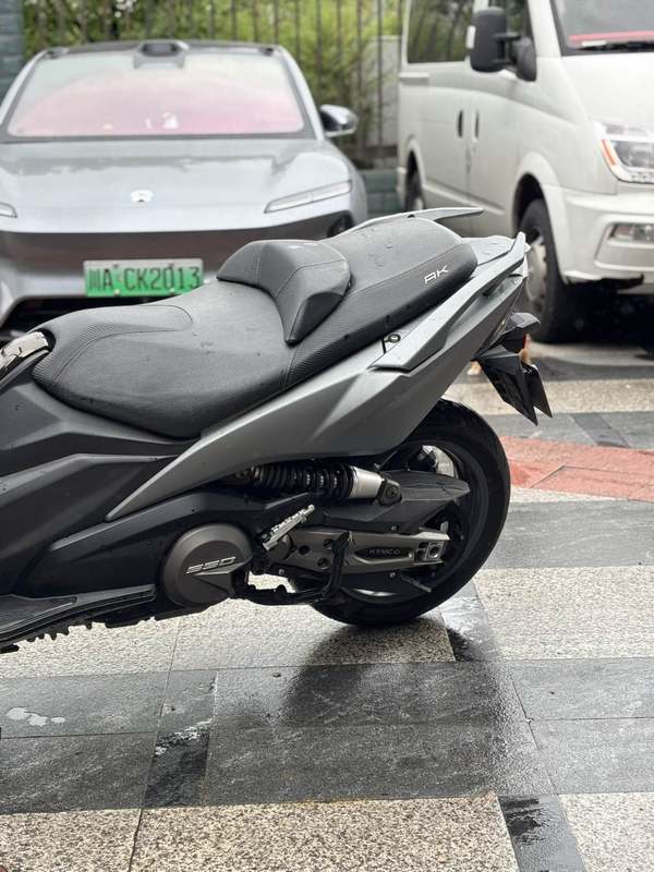 二手光阳AK550