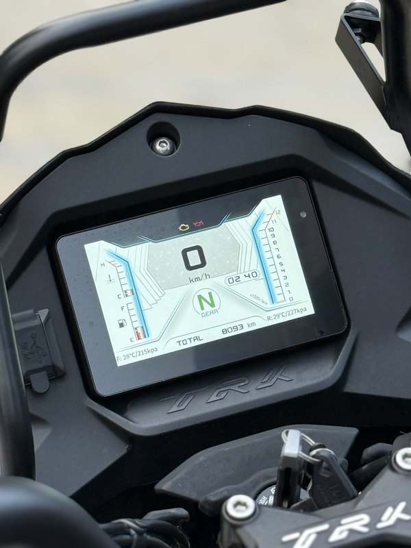 二手贝纳利金鹏 TRK502