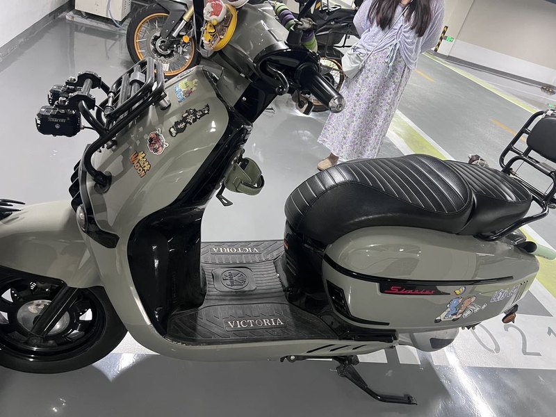 二手维多利亚Sixties 250Si