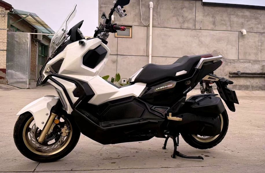 二手三阳哈士奇 Husky ADV150