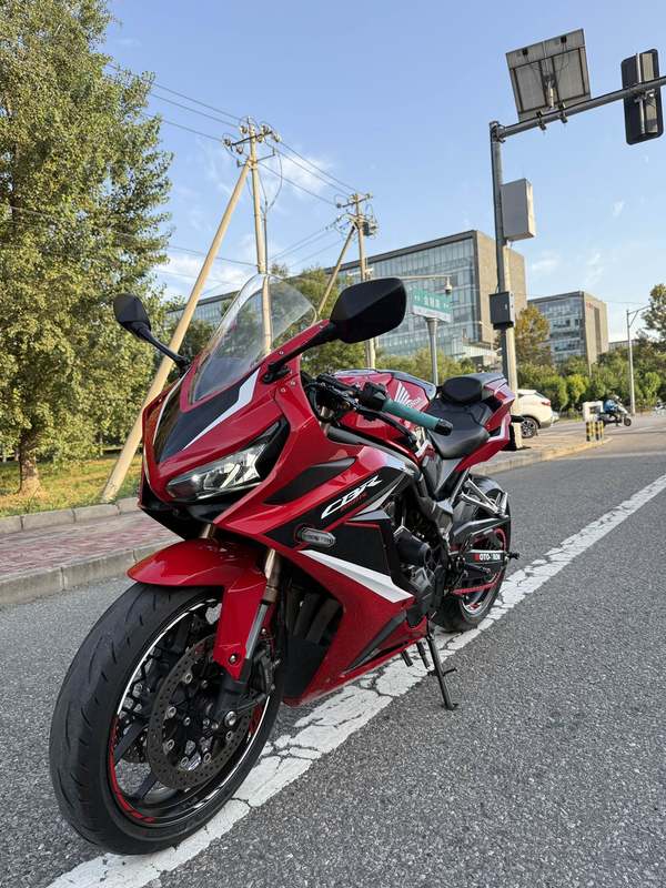 二手本田CBR650R
