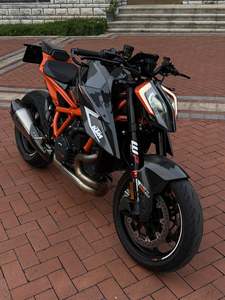 二手KTMR2R1290 Super Duke