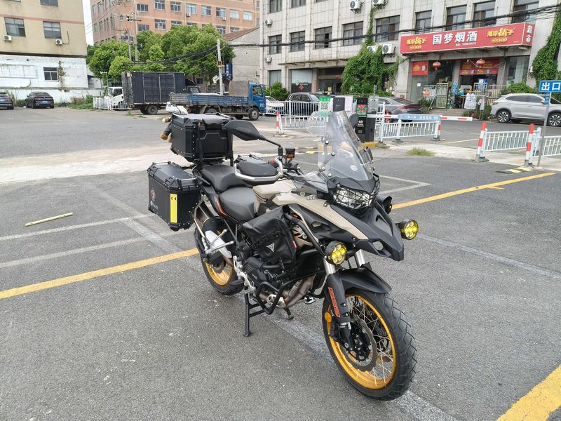 二手贝纳利TRK552