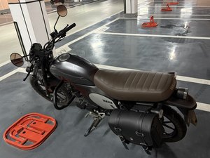 二手建设雅马哈GT150 Fazer