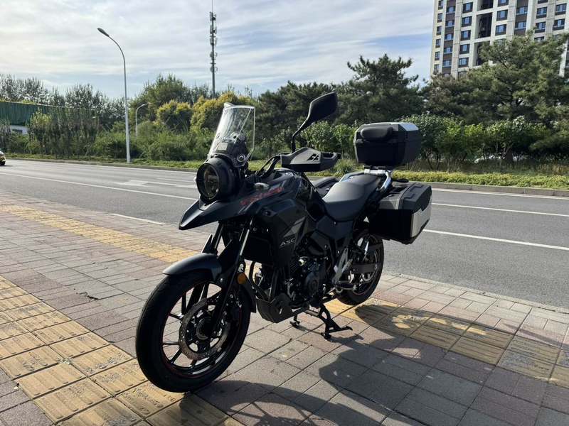 二手豪爵铃木DL250