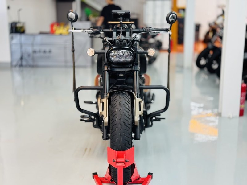 二手QJMOTOR闪600