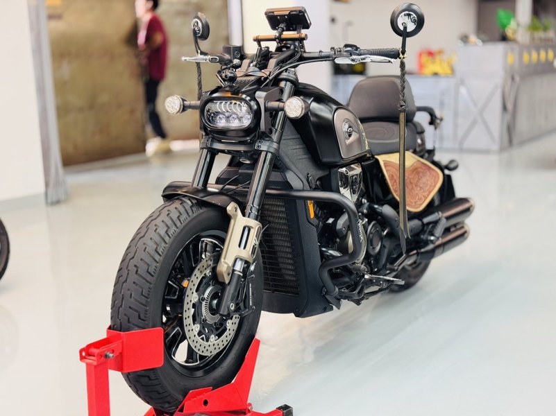 二手QJMOTOR闪600