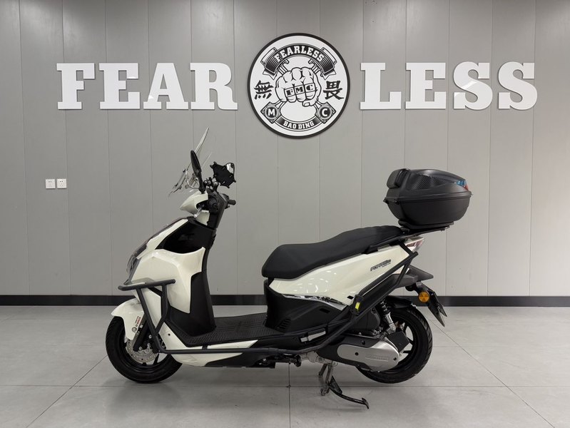 二手QJMOTOR鸿150RS