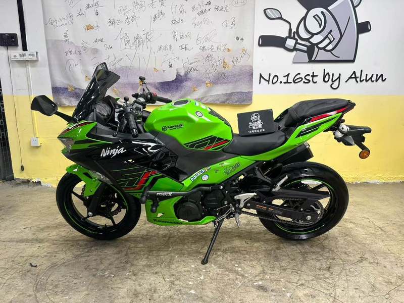 二手川崎Ninja 400