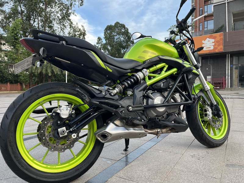 二手贝纳利蓝宝龙 BN302S