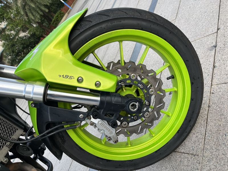 二手贝纳利蓝宝龙 BN302S