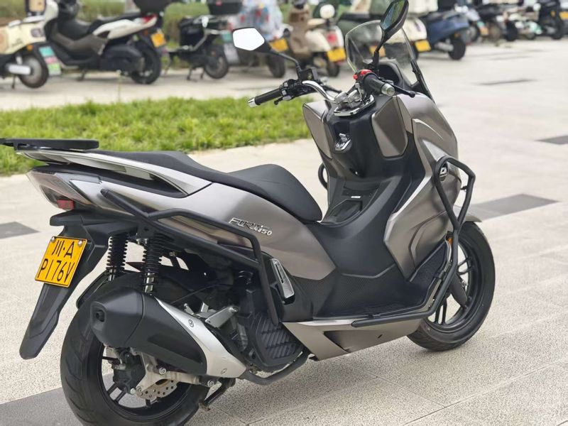 二手QJMOTOR鸿150