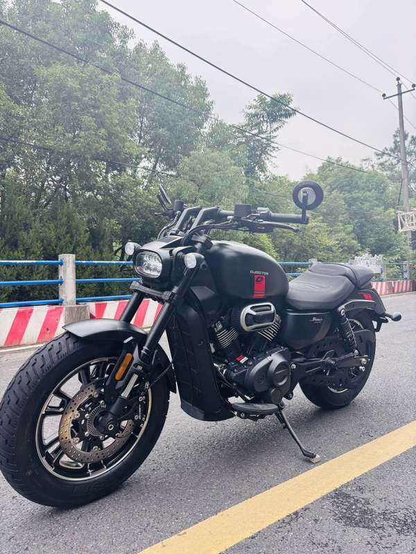 二手QJMOTOR闪250