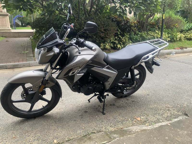 二手五羊本田CB150S