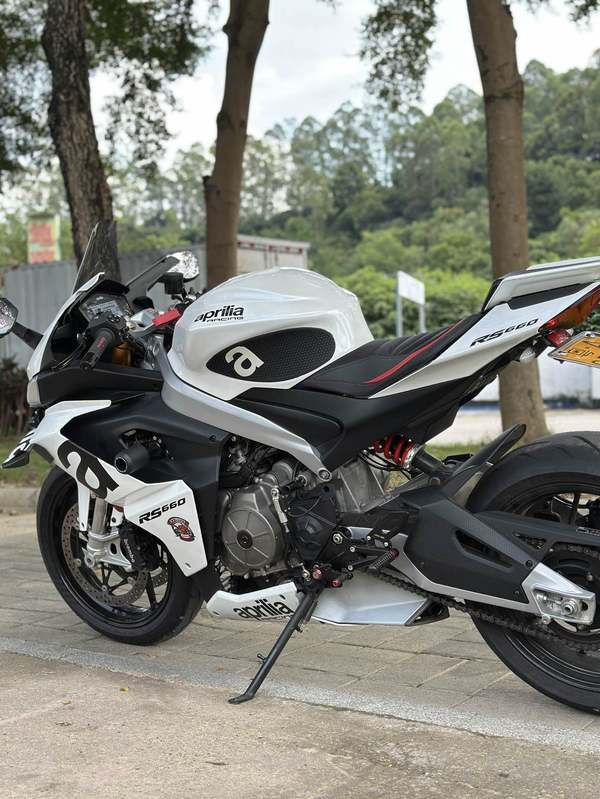 二手阿普利亚RS 660 