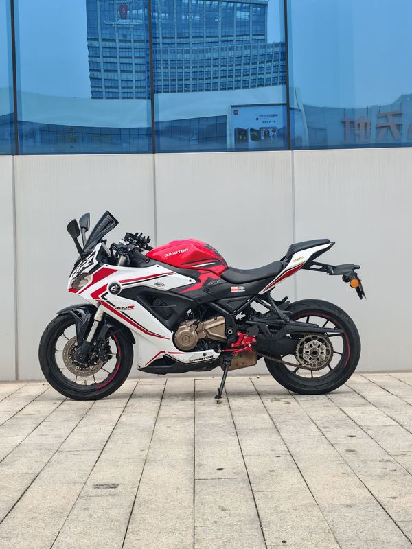 二手QJMOTOR赛400