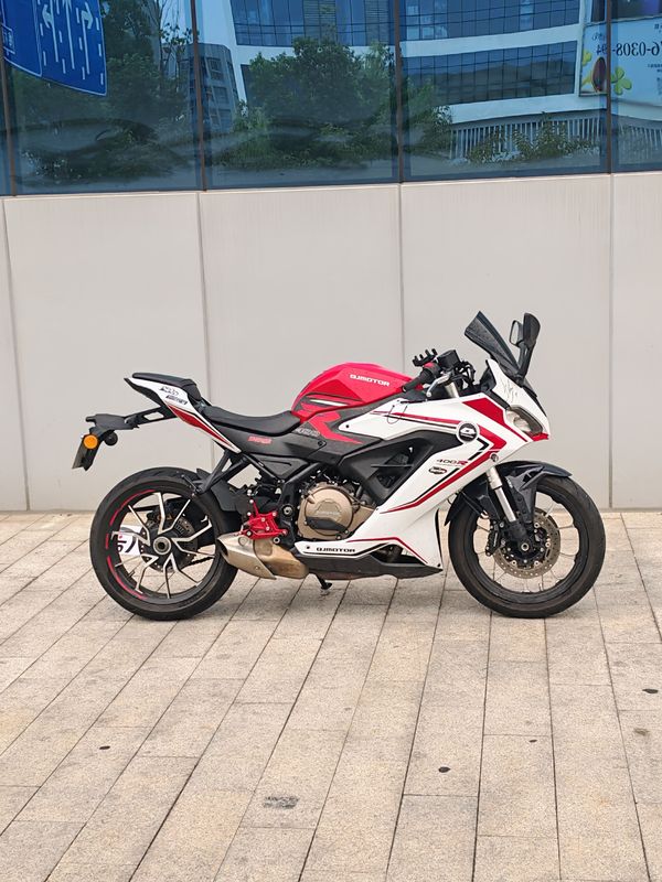 二手QJMOTOR赛400