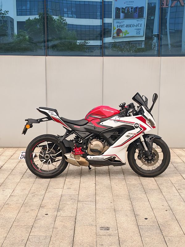 二手QJMOTOR赛400
