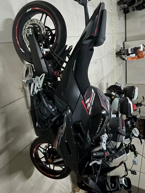 二手赛科龙RC250