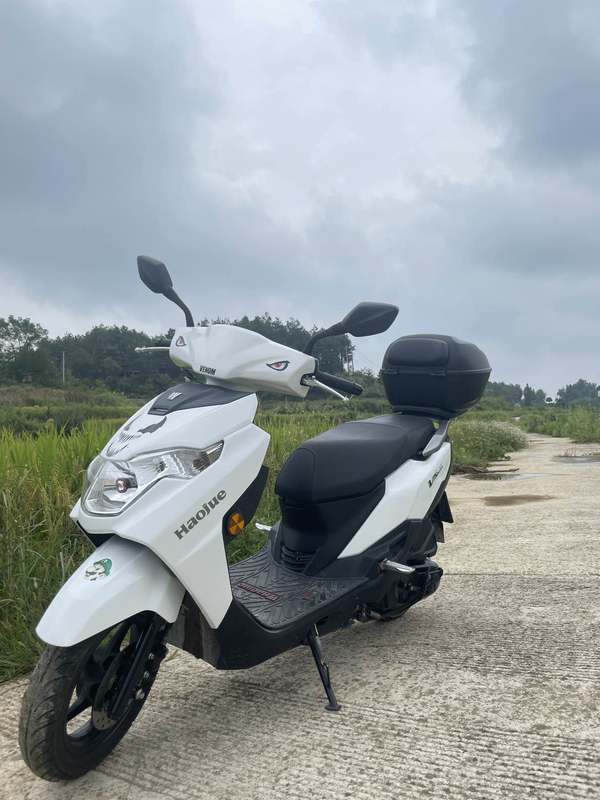 二手豪爵虎鲨VX125