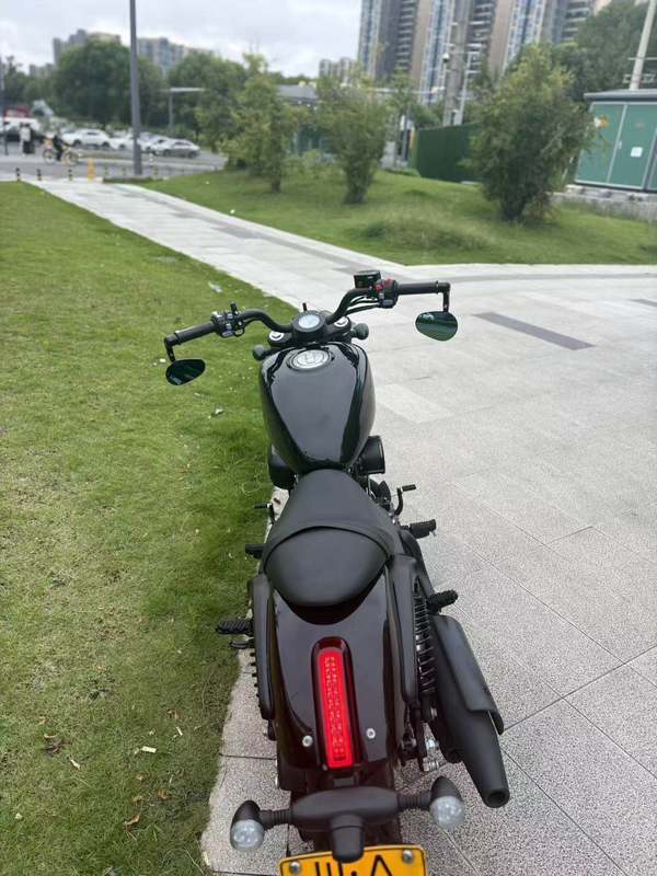 二手QJMOTOR闪300