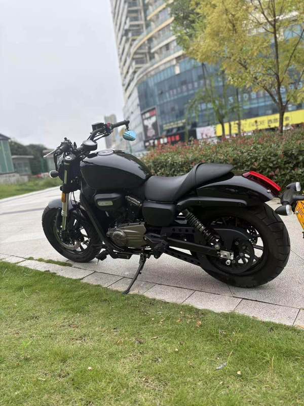 二手QJMOTOR闪300
