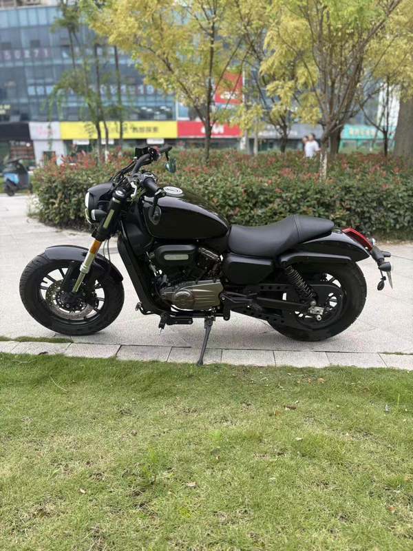 二手QJMOTOR闪300